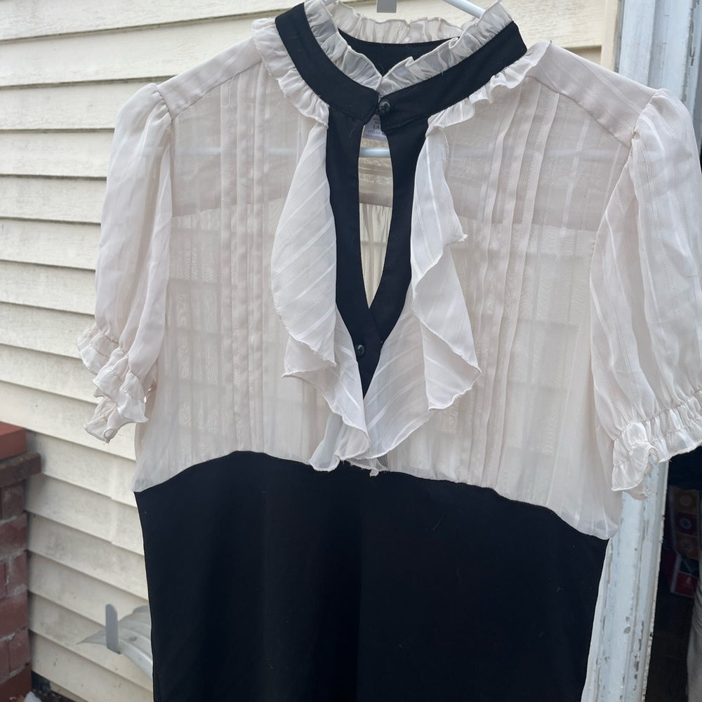 Charlotte Russe Black and White Ruffle Contrast Blouse | Size Large